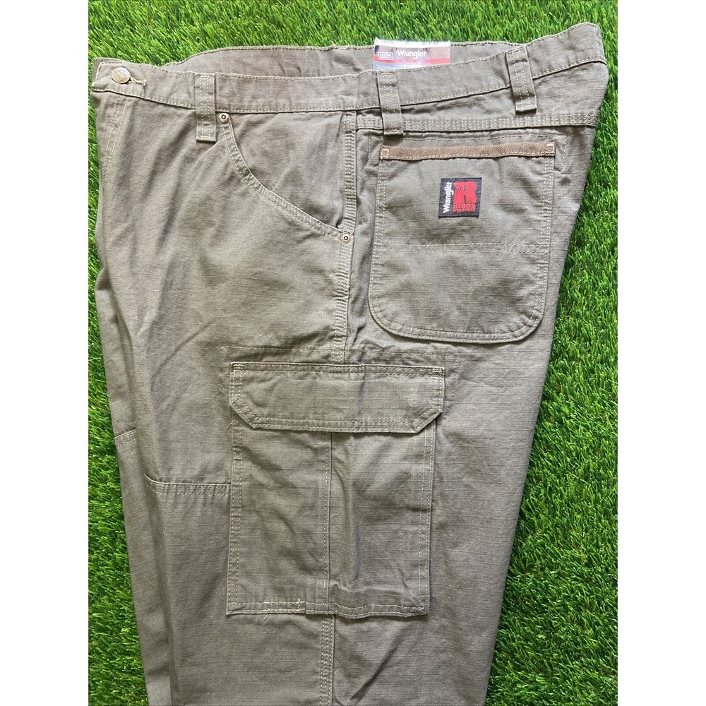NWT Wrangler Riggs Workwear Men's Ripstop Ranger Cargo Pants 40x32 Dark Gray - Picture 9 of 11